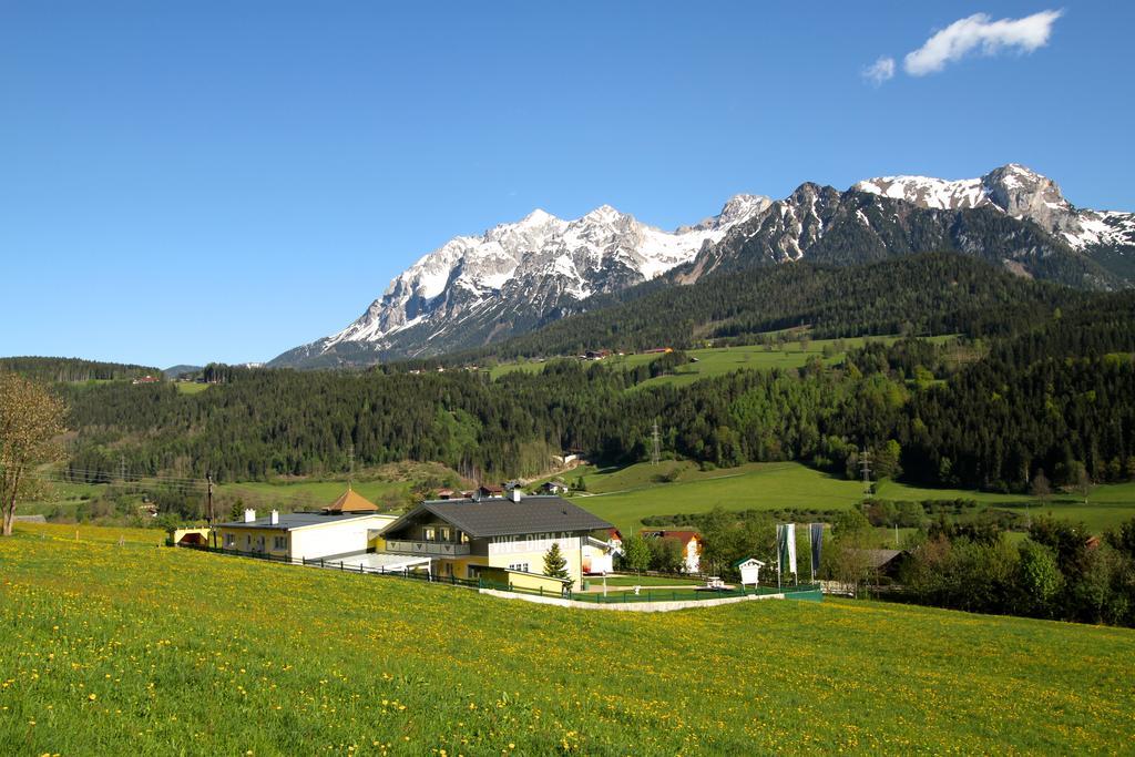 Vive Diem * Haus im Ennstal